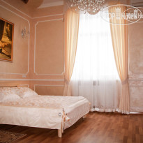 Yerevan Hotel & Restaurant 