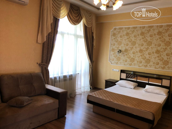 New photos from tourists Hotel complex Simferopol