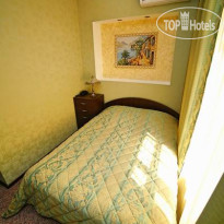 Voyage Hotel
