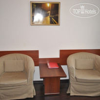 Спутник Полулюкс