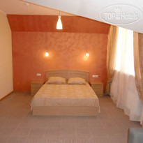 Tropicana Hotel 