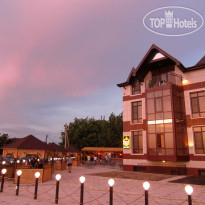 Tropicana Hotel 