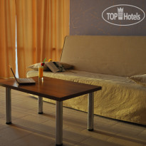 Tropicana Hotel 