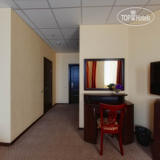 Hotelier's photos Парус 3*