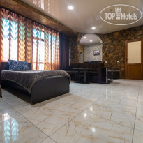 Diamond Hotel