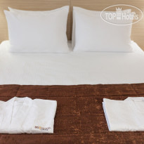 BISHOTEL