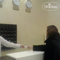 Alaska Hotel Ресепшн