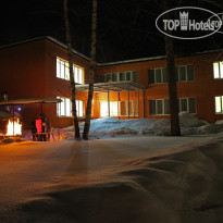 Микулин остров Отель ночью зимой