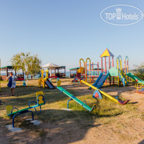 Tizdar Family Resort & Spa детская площадка