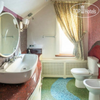 Парк-Отель Басовское Дом Хонка