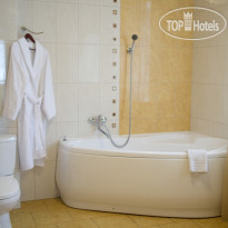 Солнечный Коттедж (Ул. Еременка 15)
Люк