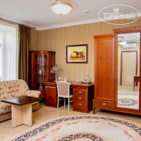 Grand Hotel Vostok Апартамент