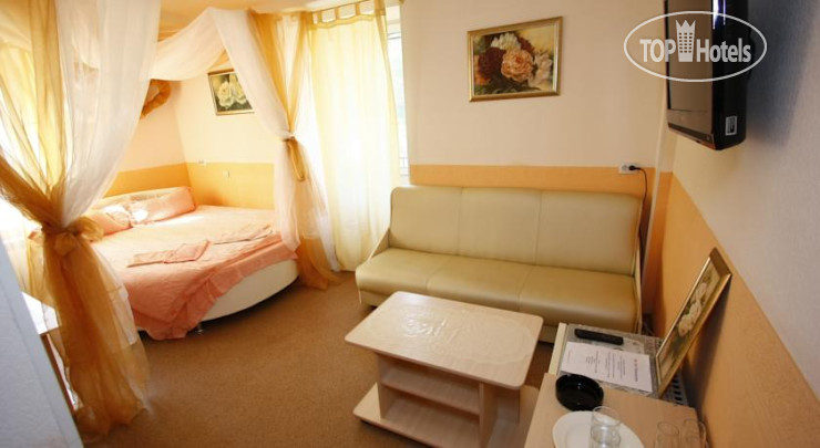 New photos from tourists RedVill Rezidenciya