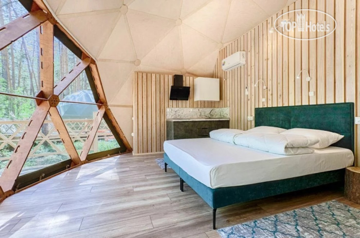 Hotel photo Хвоя 3*
