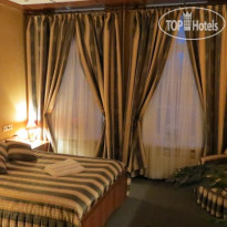 Эсмеральд-Отель 