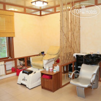 Eco-hotel VeLes 