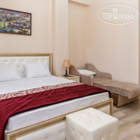 Royal Hotel