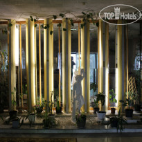 Учебно-оздоровительный комплекс Лесное озеро   