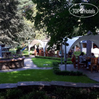 Арт-отель Пушкино (Art-hotel Pushkino) Внутренний дворик