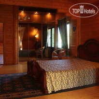 Rozhdestvo Guest House
