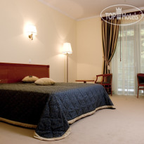 Velich Country Club