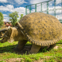 Загородный клуб Лачи 