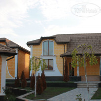 Leo Palace 