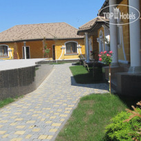Leo Palace 