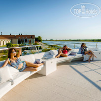 FISH FACTORY HOTEL Двухярусная смотровая площадка
