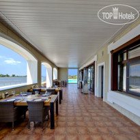 FISH FACTORY HOTEL Уличная летняя веранда рестора