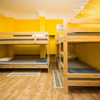 Hostel B&B na Rivere Шестиместный номер