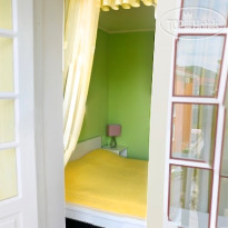 Golden Leo Hotel