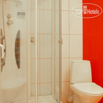Golden Leo Hotel