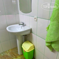 Golden Leo Hotel