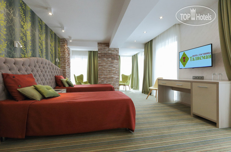 New photos from tourists Talisman 