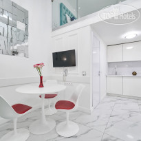Central Residence by Provence