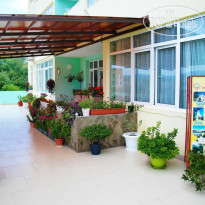 Green Hotel