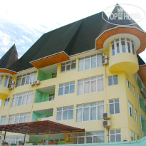 Green Hotel