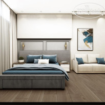 Light Mirror Residence