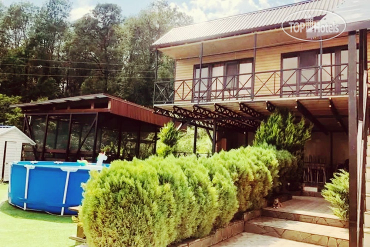 Домик У Моря