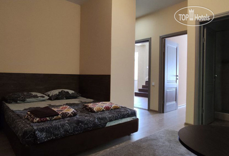 New photos from tourists Tuta