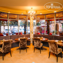 Wind Rose Hotel