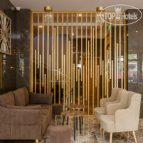 Wind Rose Hotel