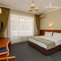 Wind Rose Hotel