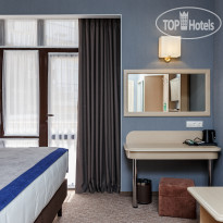 Wind Rose Hotel