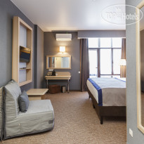 Wind Rose Hotel