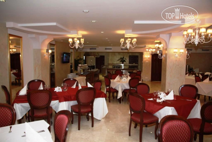 Hotel photo Парус 4*