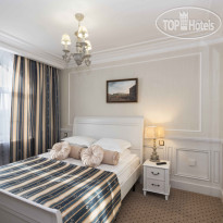 Aglaya Hotel & Courtyard 