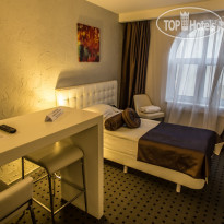 Aglaya Hotel & Courtyard 