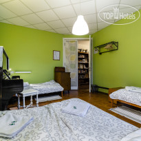 1912 Hostel 